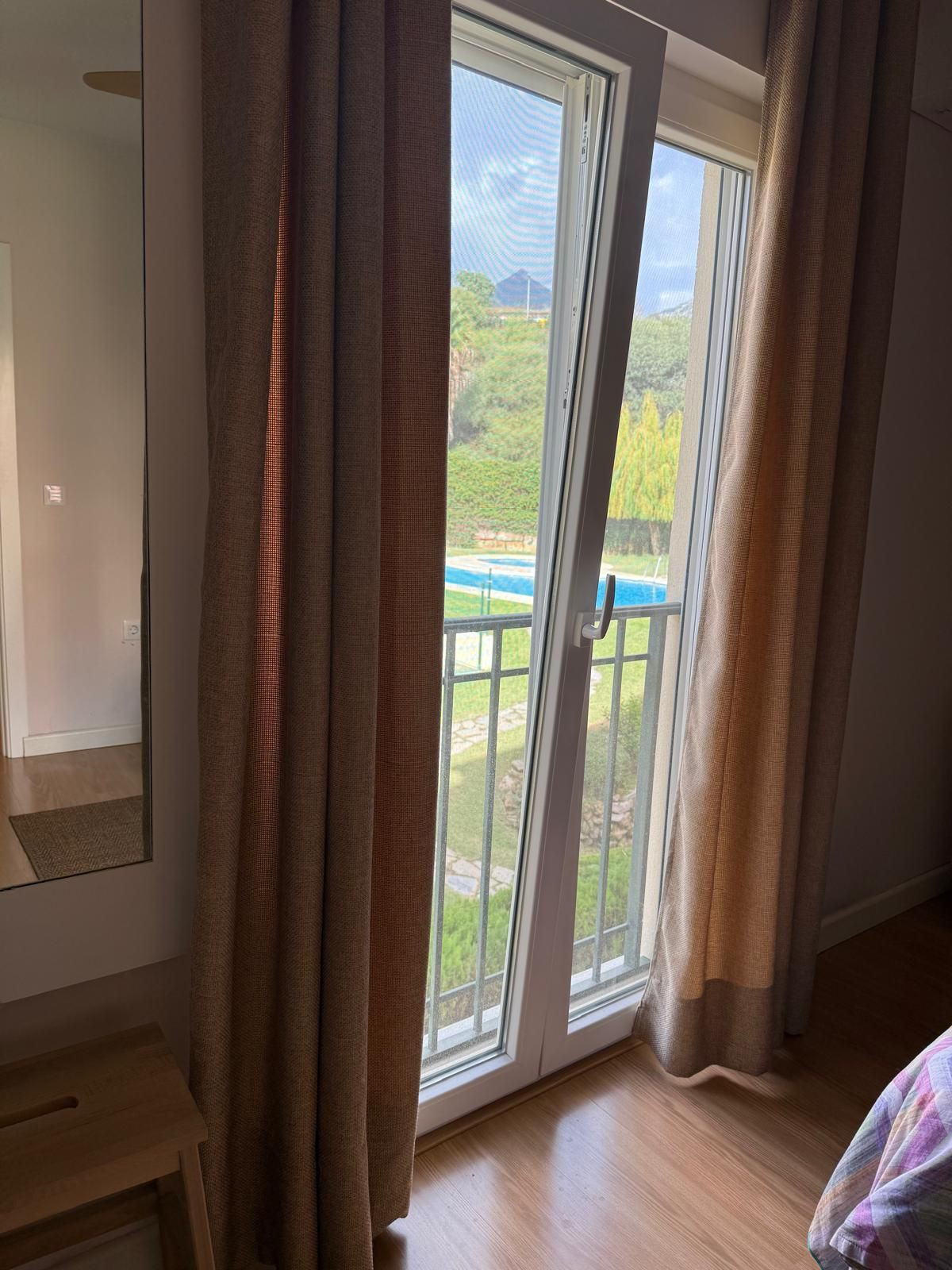 Se vende Apartamento Planta Media de 3 dormitorios en Costa Del Sol, Málaga, España