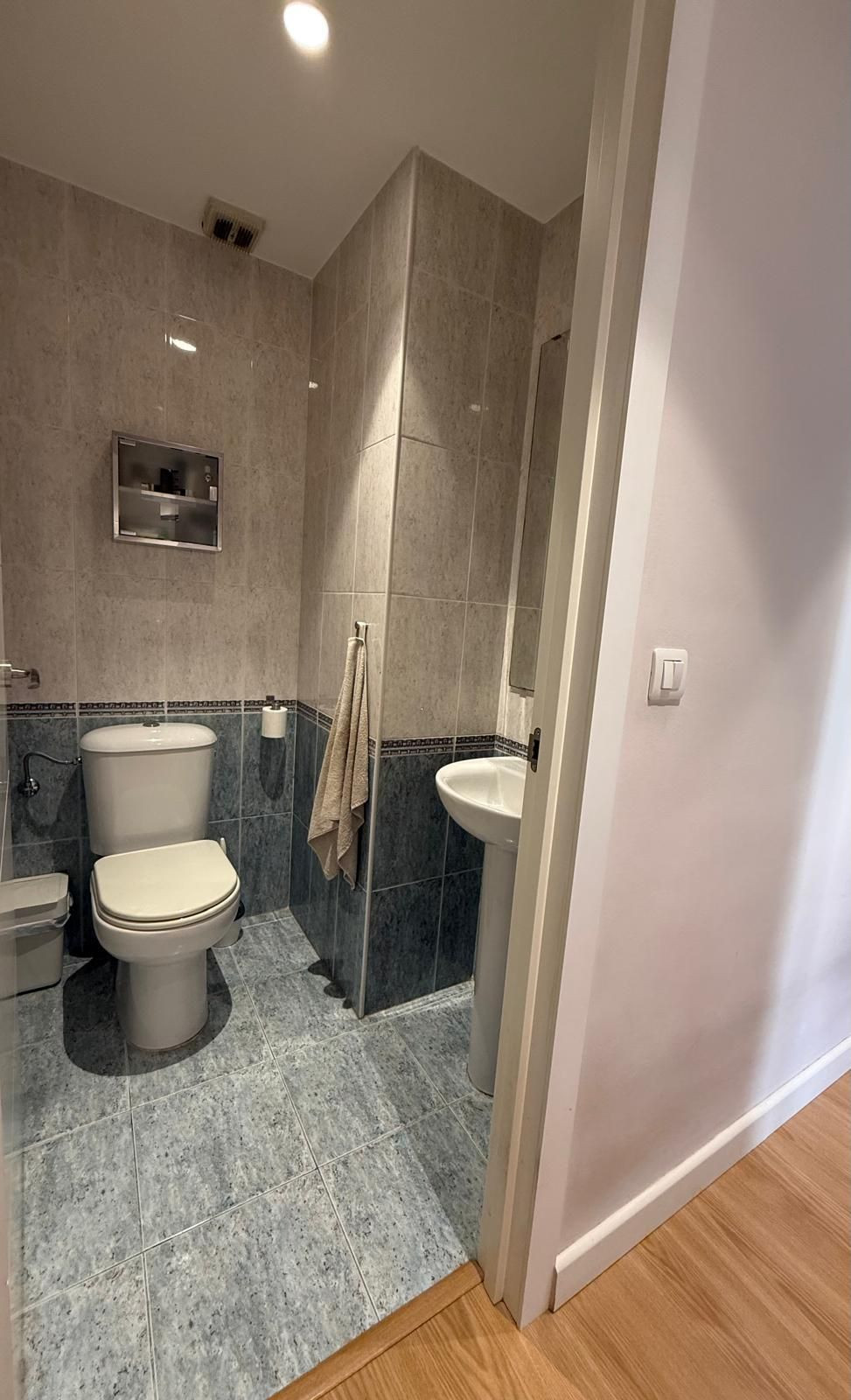 Se vende Apartamento Planta Media de 3 dormitorios en Costa Del Sol, Málaga, España
