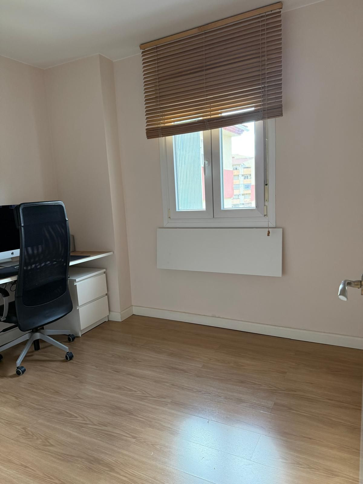 Se vende Apartamento Planta Media de 3 dormitorios en Costa Del Sol, Málaga, España