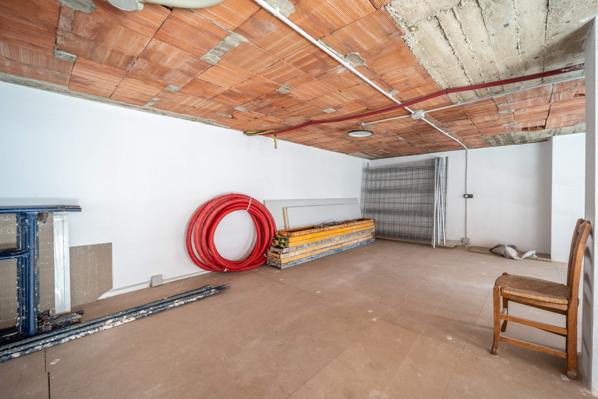 Se vende Local comercial  en Costa Del Sol, Málaga, España