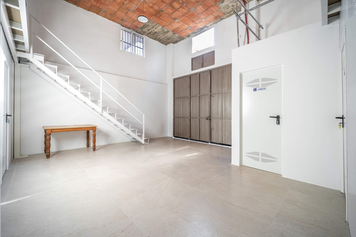 Se vende Local comercial  en Costa Del Sol, Málaga, España