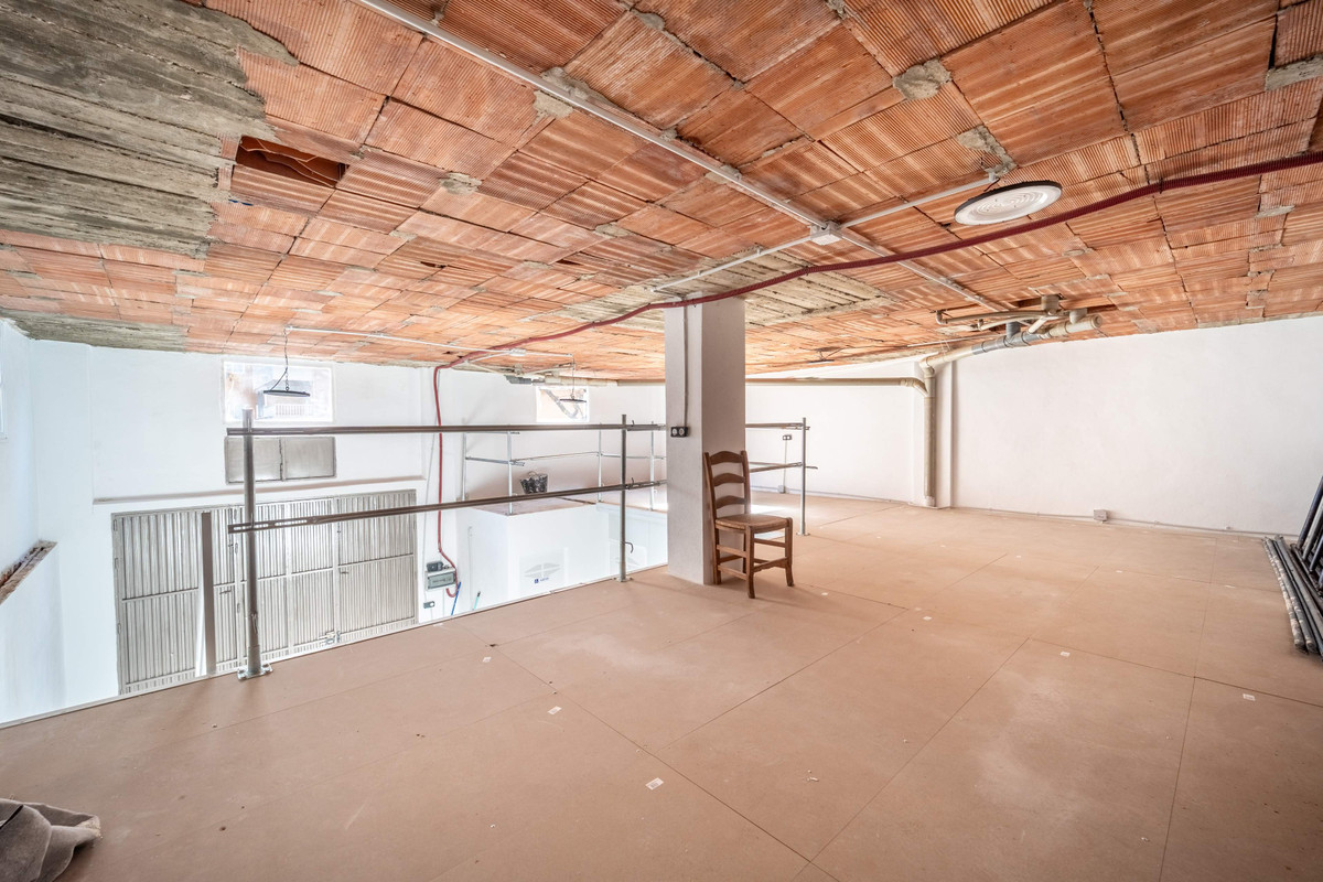 Se vende Local comercial  en Costa Del Sol, Málaga, España