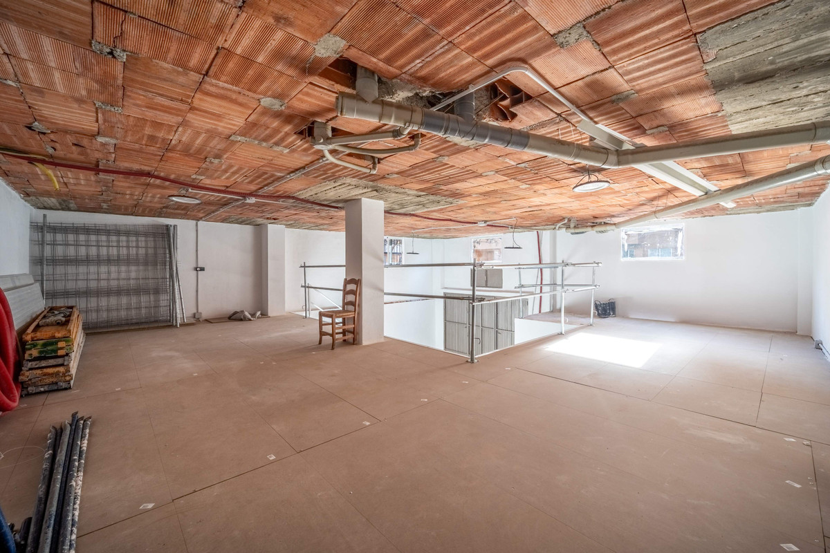 Se vende Local comercial  en Costa Del Sol, Málaga, España