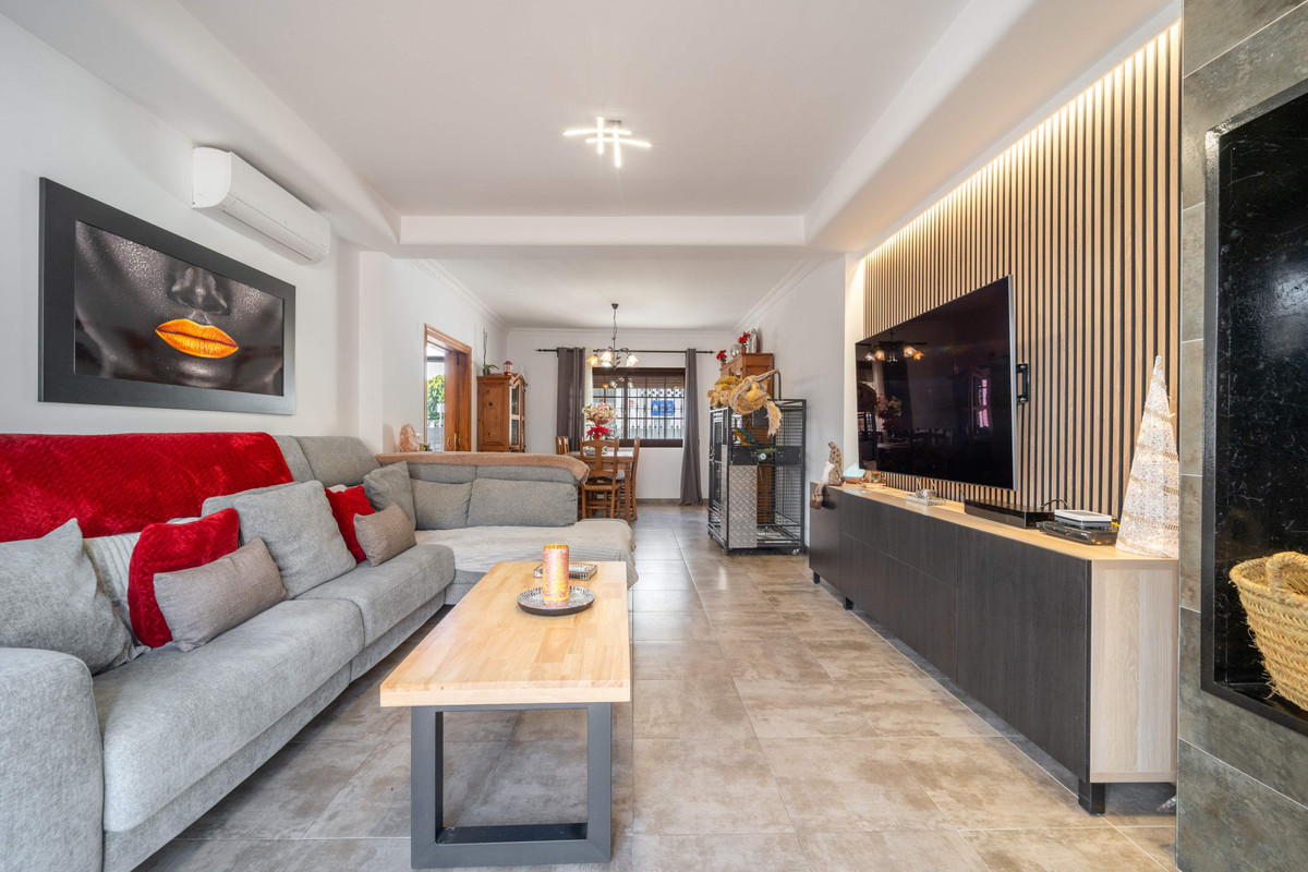 3 Bed Townhouse for sale in Estepona Costa Del Sol, Málaga, Spain