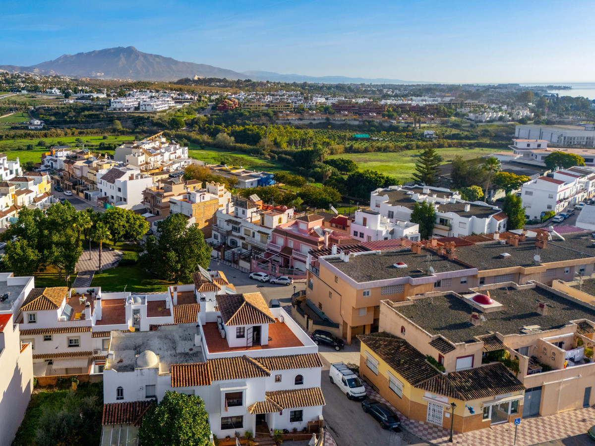 3 Bed Townhouse for sale in Estepona Costa Del Sol, Málaga, Spain