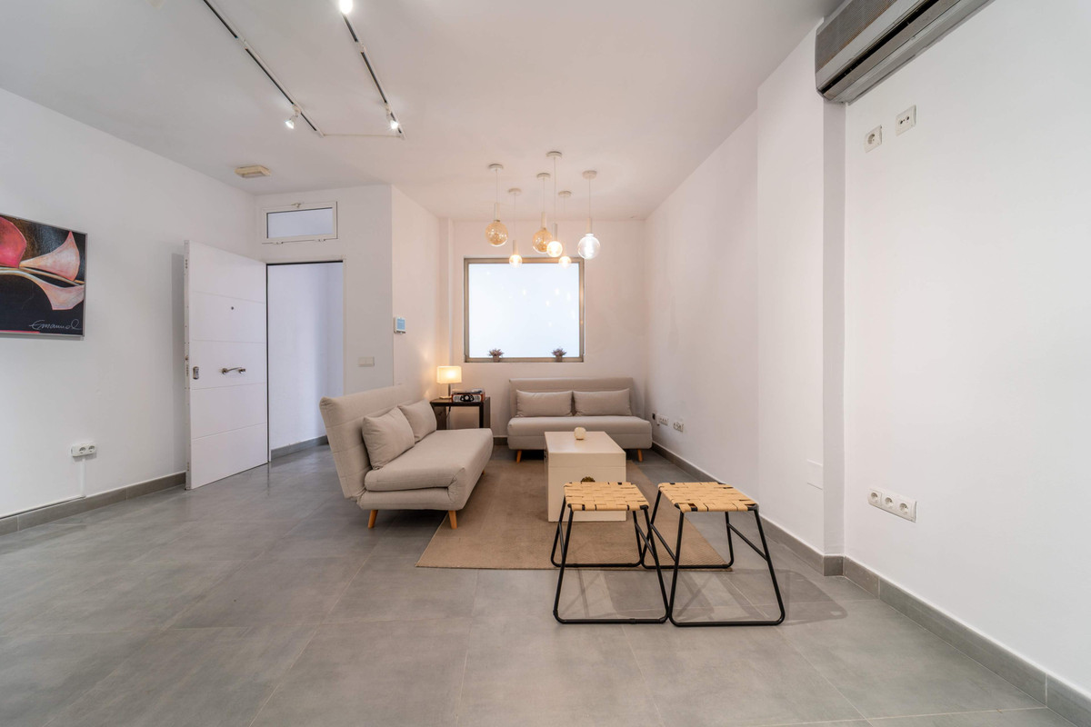 Se vende Local comercial  en Costa Del Sol, Málaga, España