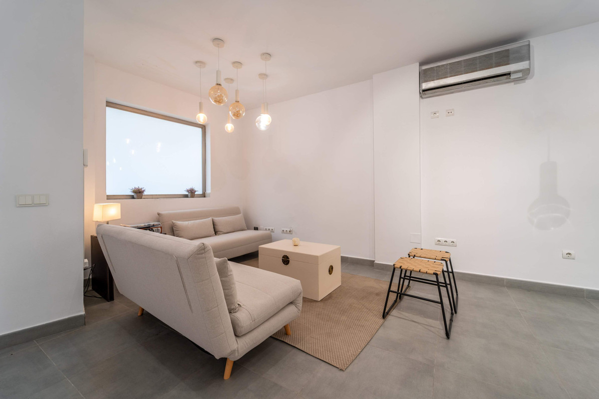 Se vende Local comercial  en Costa Del Sol, Málaga, España