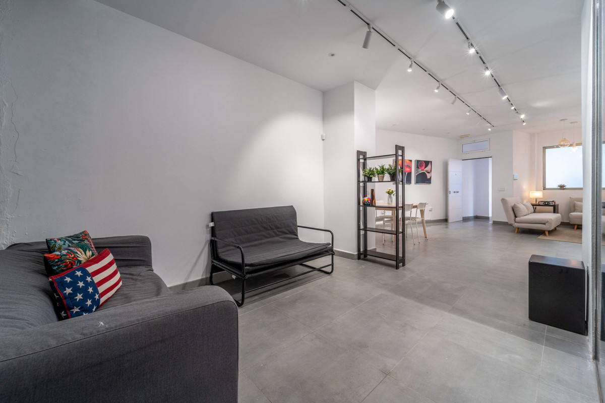 Se vende Local comercial  en Costa Del Sol, Málaga, España