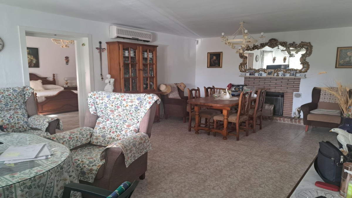 Se vende Finca - Cortijo de 4 dormitorios en Costa Del Sol, Málaga, España