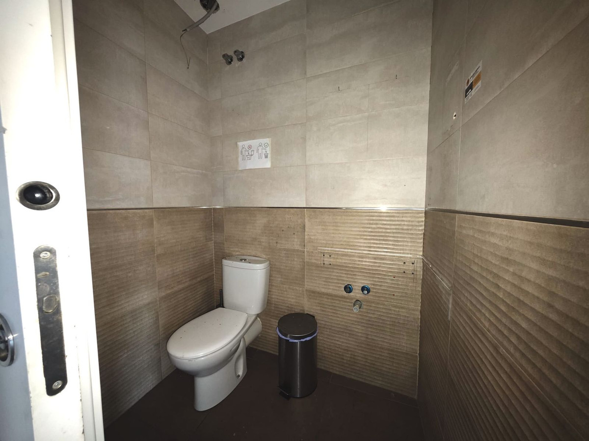 Commercial unit for sale in Benalmadena Costa Del Sol, Málaga, Spain