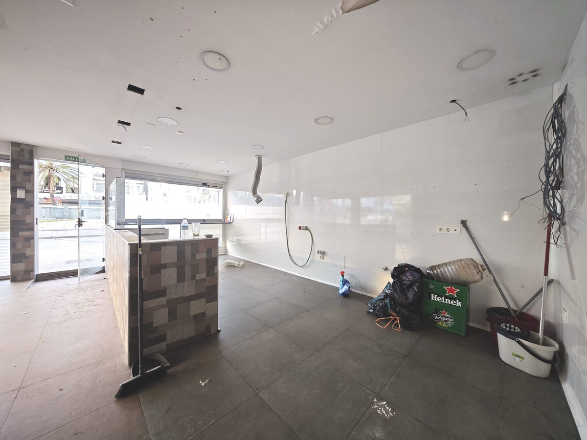 Commercial unit for sale in Benalmadena Costa Del Sol, Málaga, Spain