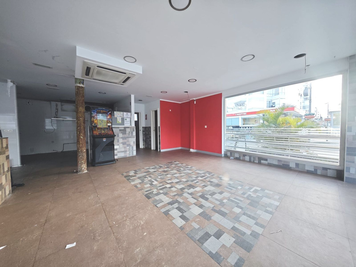 Commercial unit for sale in Benalmadena Costa Del Sol, Málaga, Spain