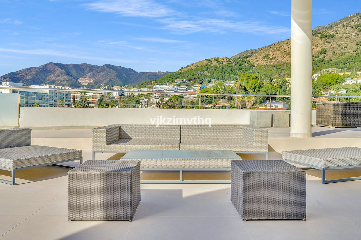 3 Bed Apartment for sale in Benalmadena Costa Del Sol, Málaga, Spain