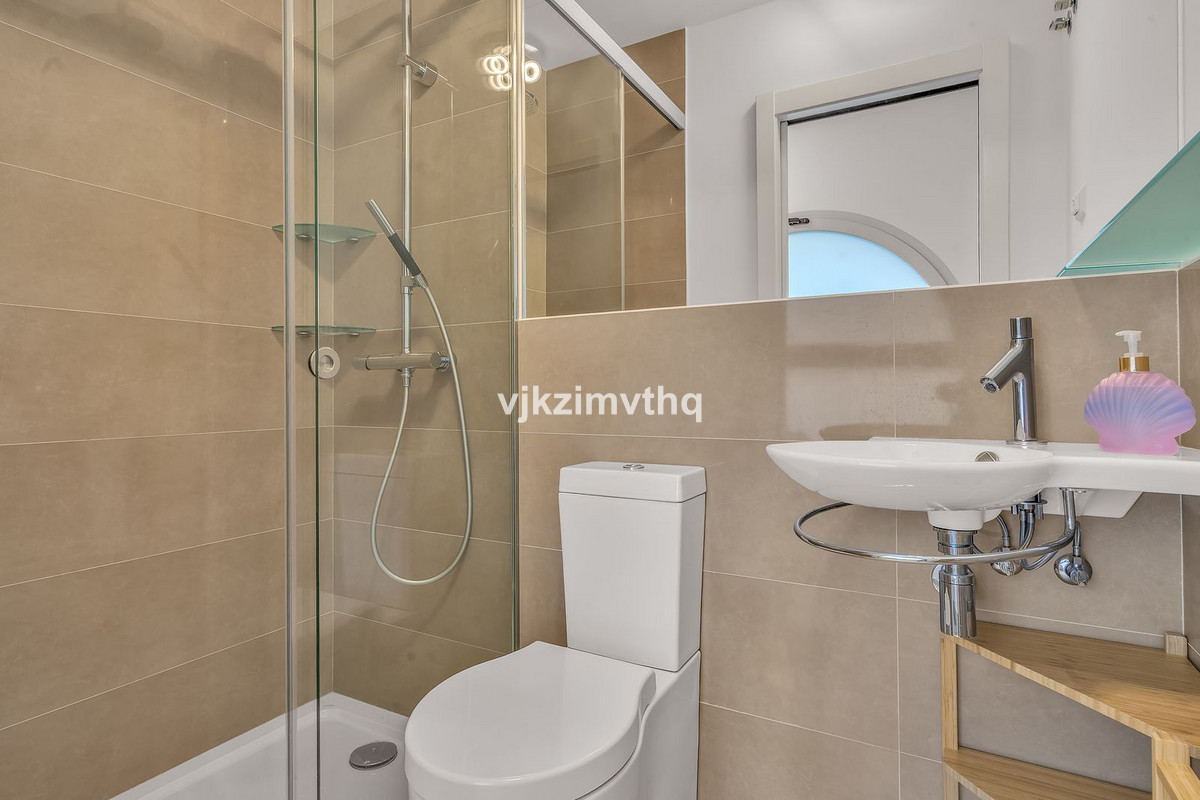 3 Bed Apartment for sale in Benalmadena Costa Del Sol, Málaga, Spain