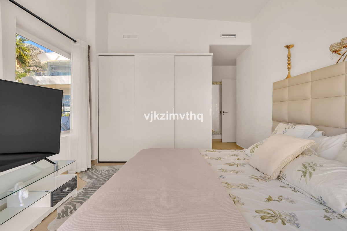 3 Bed Apartment for sale in Benalmadena Costa Del Sol, Málaga, Spain