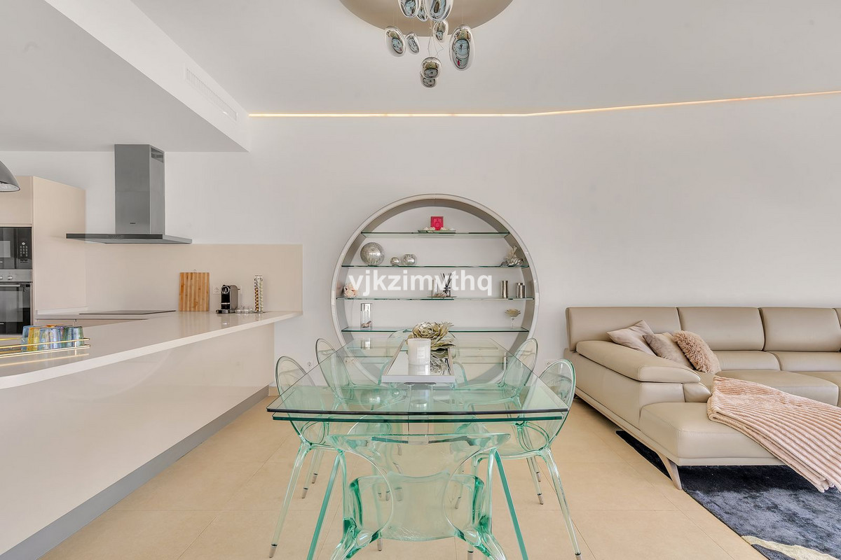 3 Bed Apartment for sale in Benalmadena Costa Del Sol, Málaga, Spain