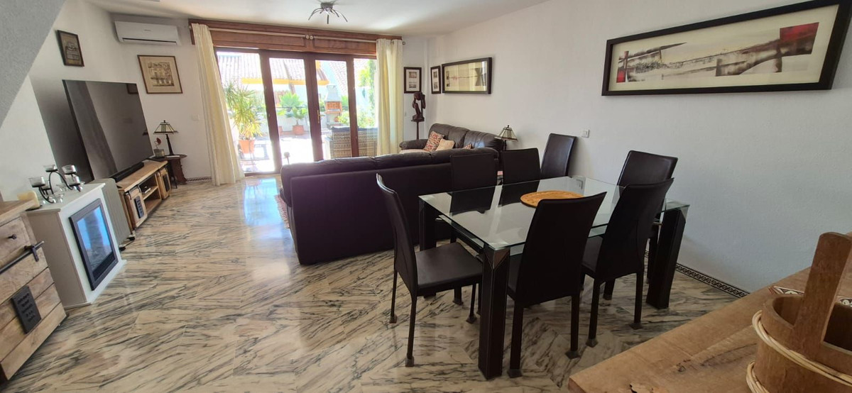 Se vende Adosada de 4 dormitorios en Costa Del Sol, Málaga, España