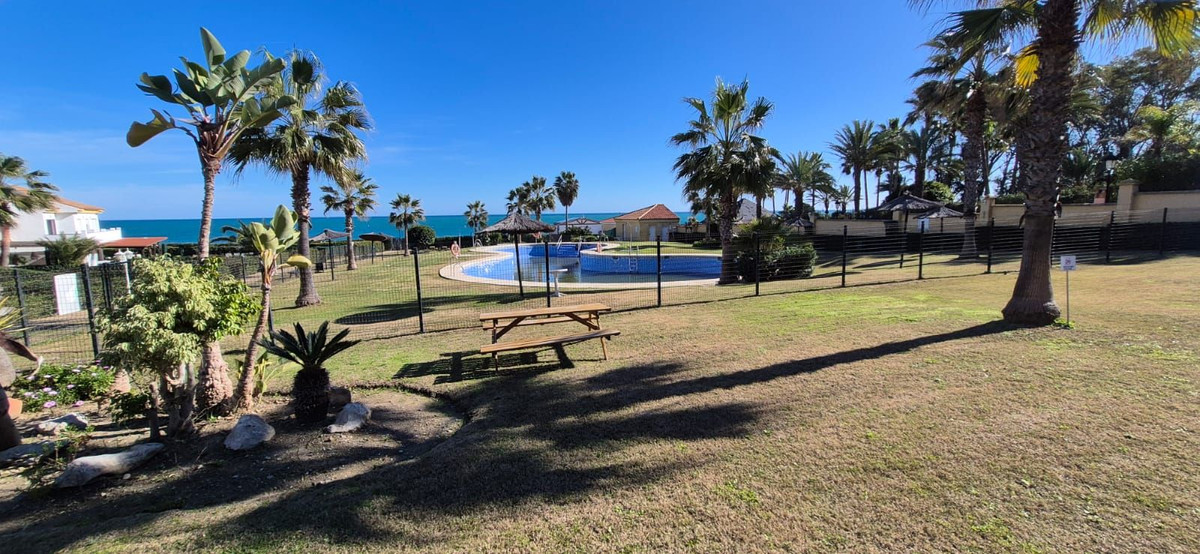 Se vende Adosada de 4 dormitorios en Costa Del Sol, Málaga, España