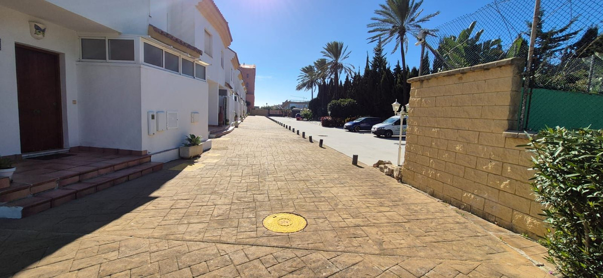 Se vende Adosada de 4 dormitorios en Costa Del Sol, Málaga, España