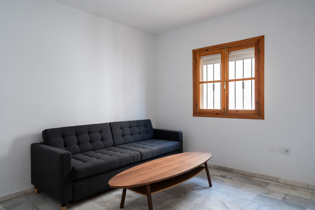 5 Bed Townhouse for sale in Estepona Costa Del Sol, Málaga, Spain