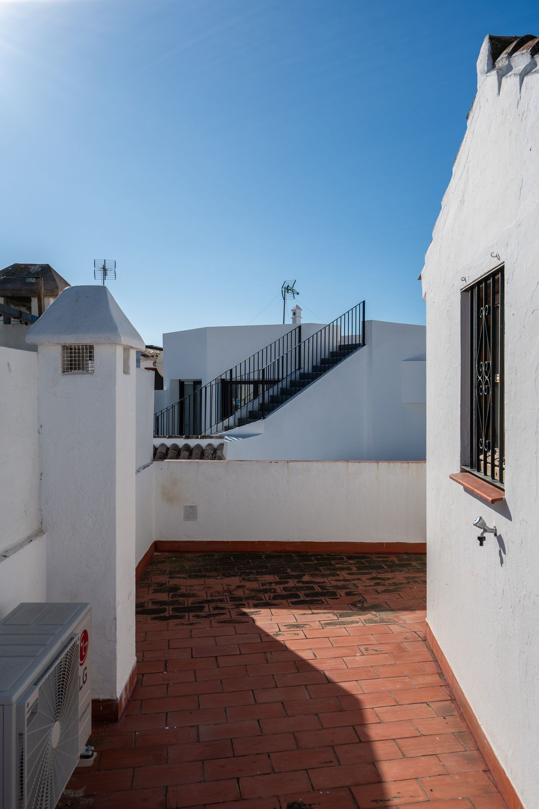 5 Bed Townhouse for sale in Estepona Costa Del Sol, Málaga, Spain