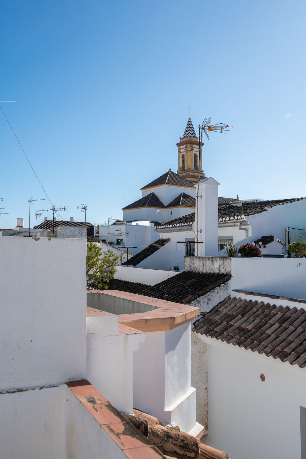 5 Bed Townhouse for sale in Estepona Costa Del Sol, Málaga, Spain