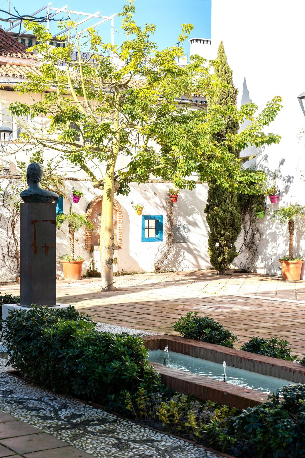 5 Bed Townhouse for sale in Estepona Costa Del Sol, Málaga, Spain