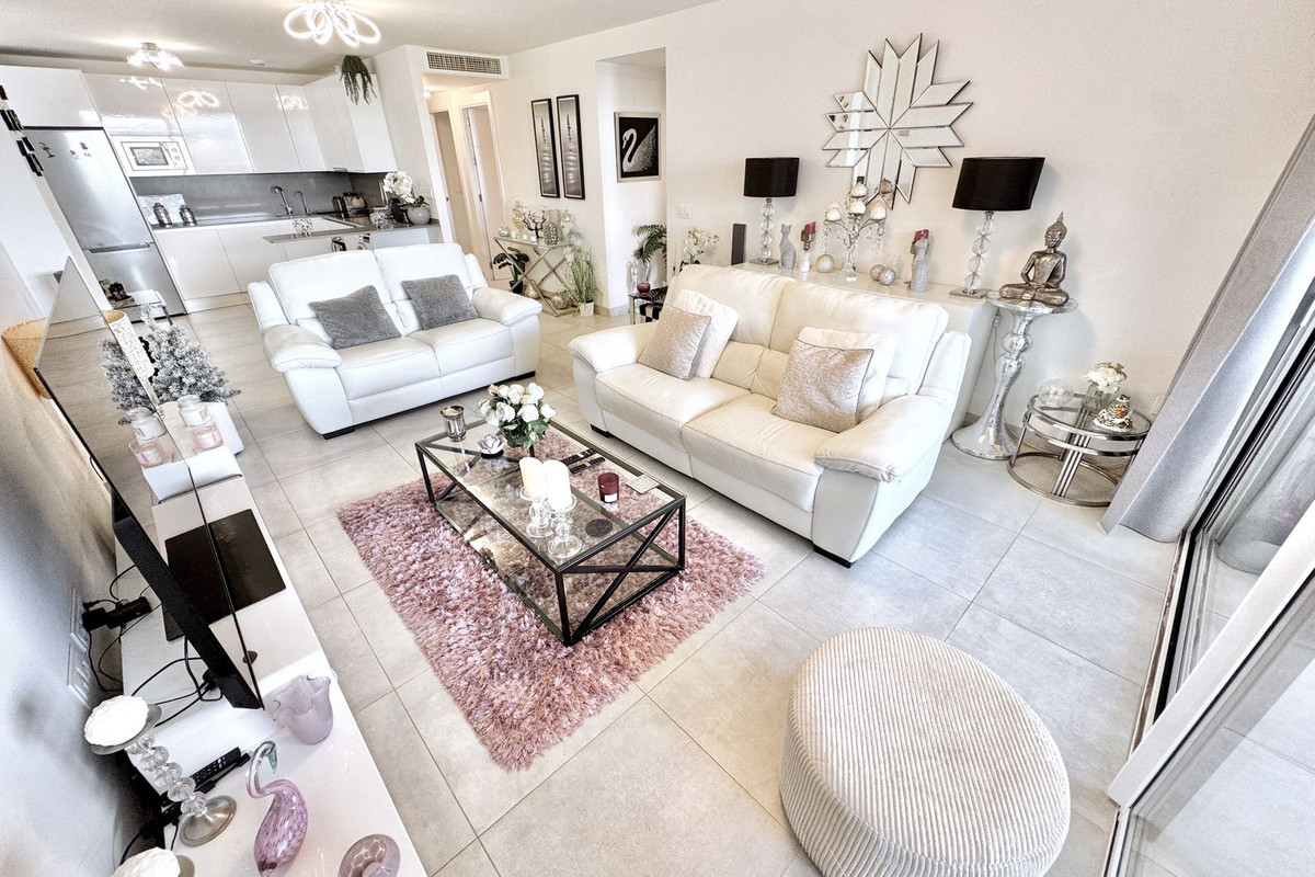 3 Bed Apartment for sale in La Cala De Mijas Costa Del Sol, Málaga, Spain