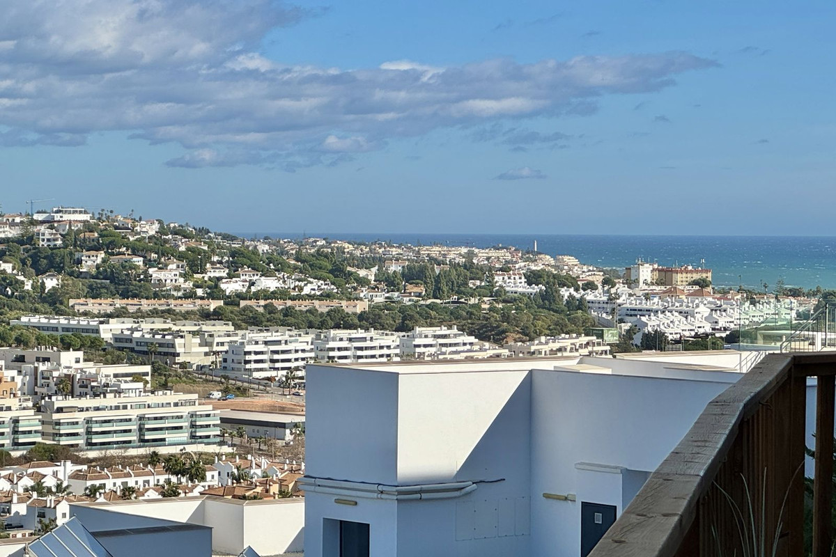 3 Bed Apartment for sale in La Cala De Mijas Costa Del Sol, Málaga, Spain