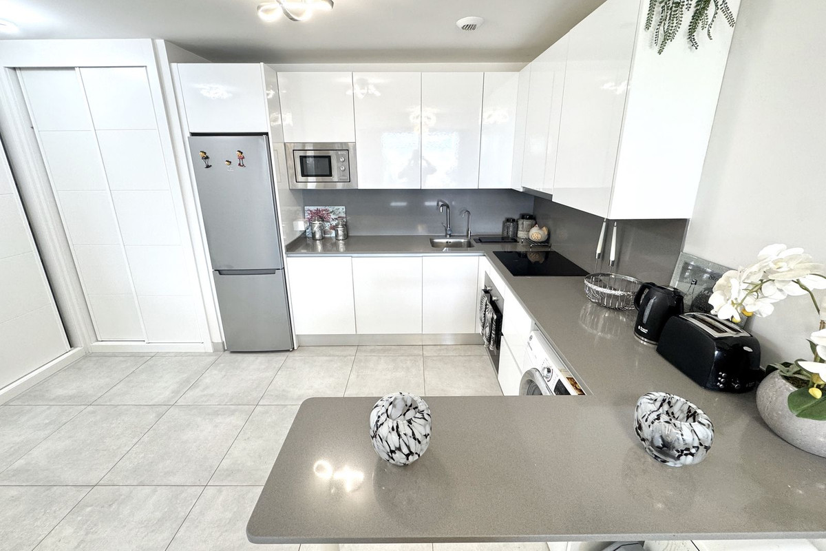 3 Bed Apartment for sale in La Cala De Mijas Costa Del Sol, Málaga, Spain
