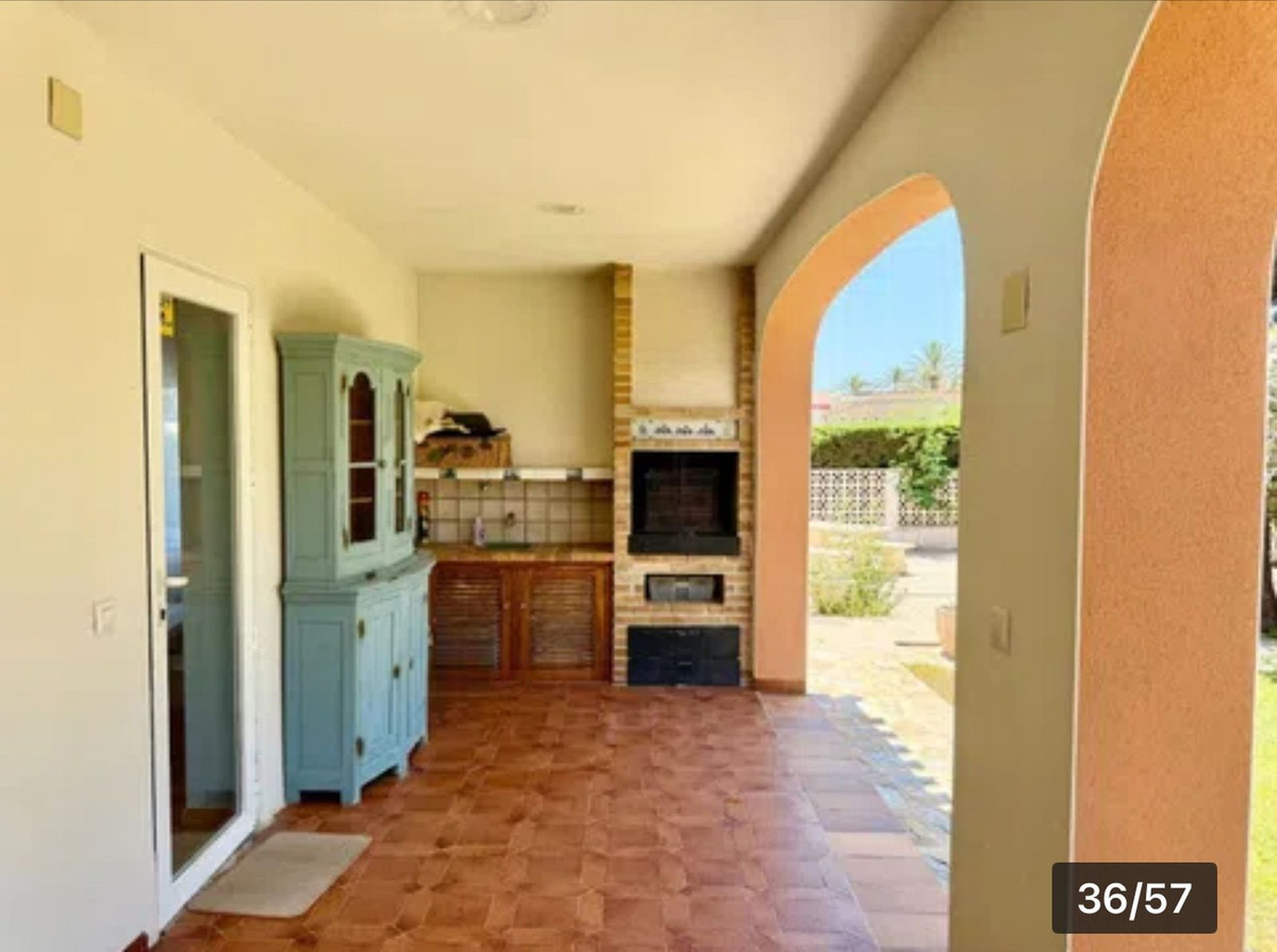 4 Bed Townhouse for sale in Cabo Roig Costa Blanca, Alicante, Spain