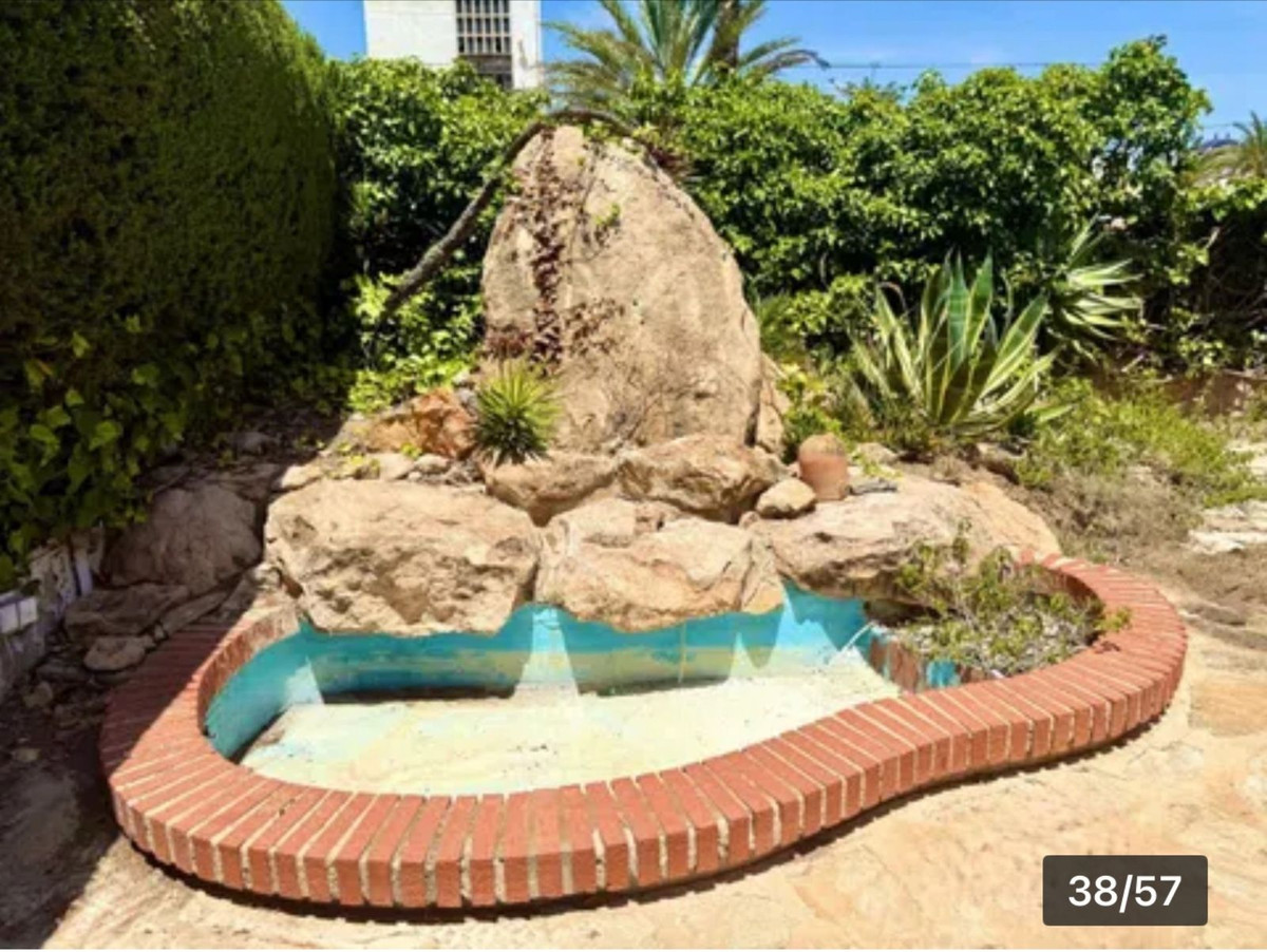 4 Bed Townhouse for sale in Cabo Roig Costa Blanca, Alicante, Spain