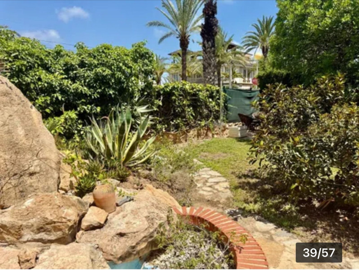 4 Bed Townhouse for sale in Cabo Roig Costa Blanca, Alicante, Spain