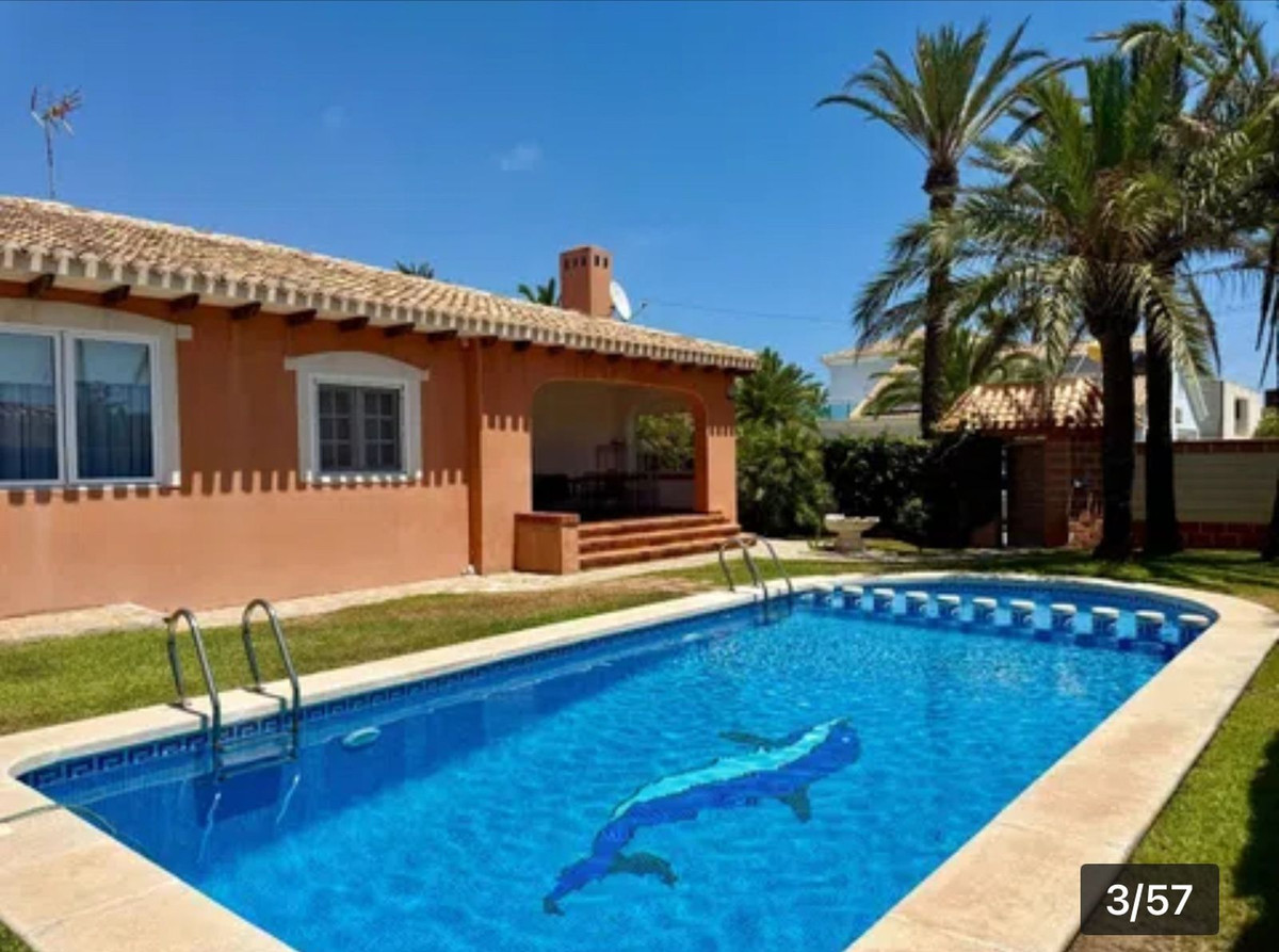 4 Bed Townhouse for sale in Cabo Roig Costa Blanca, Alicante, Spain
