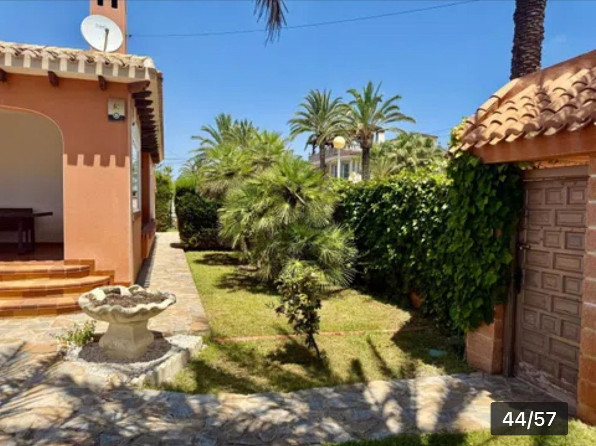 4 Bed Townhouse for sale in Cabo Roig Costa Blanca, Alicante, Spain