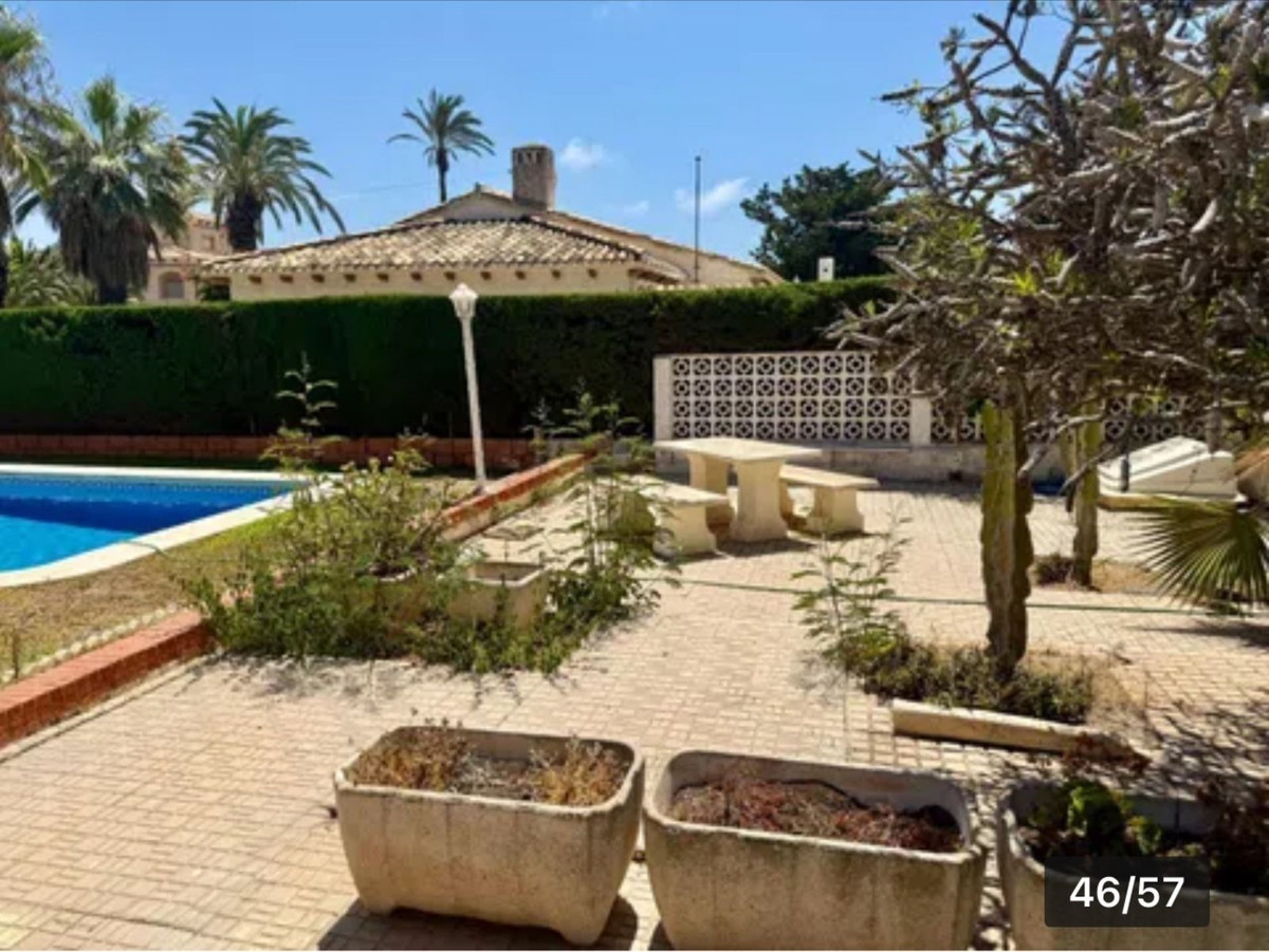 4 Bed Townhouse for sale in Cabo Roig Costa Blanca, Alicante, Spain