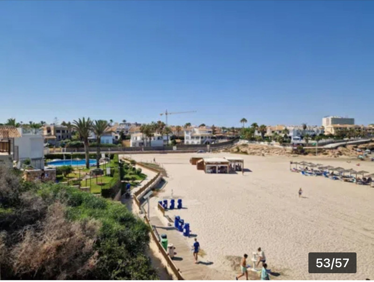 4 Bed Townhouse for sale in Cabo Roig Costa Blanca, Alicante, Spain