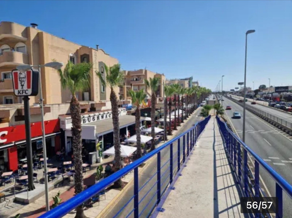 4 Bed Townhouse for sale in Cabo Roig Costa Blanca, Alicante, Spain