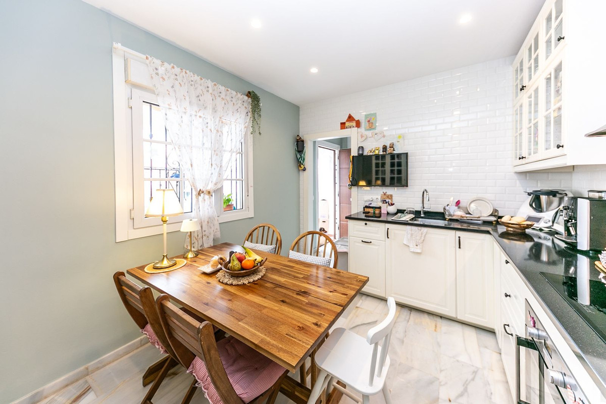 2 Bed Apartment for sale in Benalmadena Pueblo Costa Del Sol, Málaga, Spain