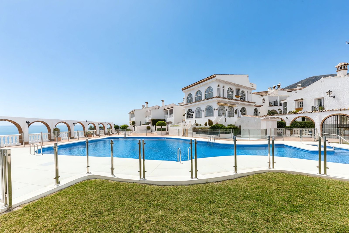 2 Bed Apartment for sale in Benalmadena Pueblo Costa Del Sol, Málaga, Spain