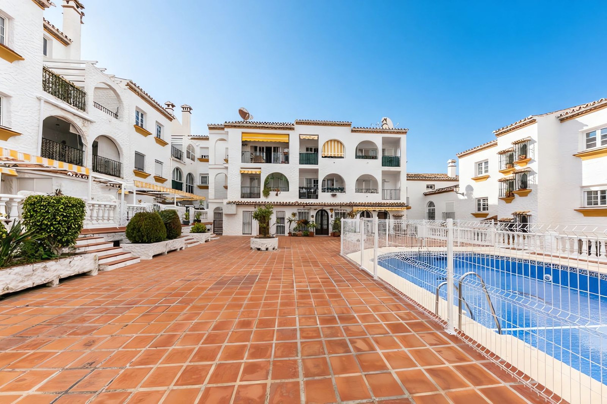2 Bed Apartment for sale in Benalmadena Pueblo Costa Del Sol, Málaga, Spain