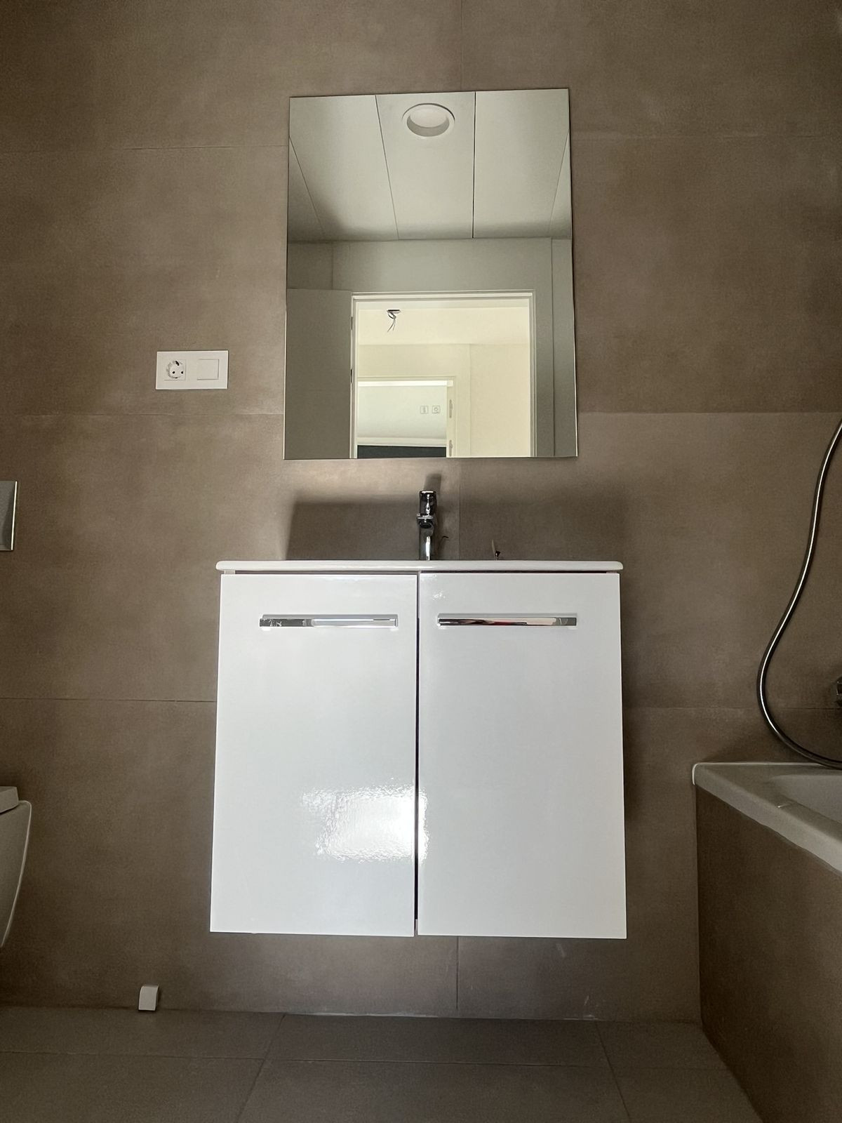 Se vende Apartamento Planta Media de 3 dormitorios en Costa Del Sol, Málaga, España