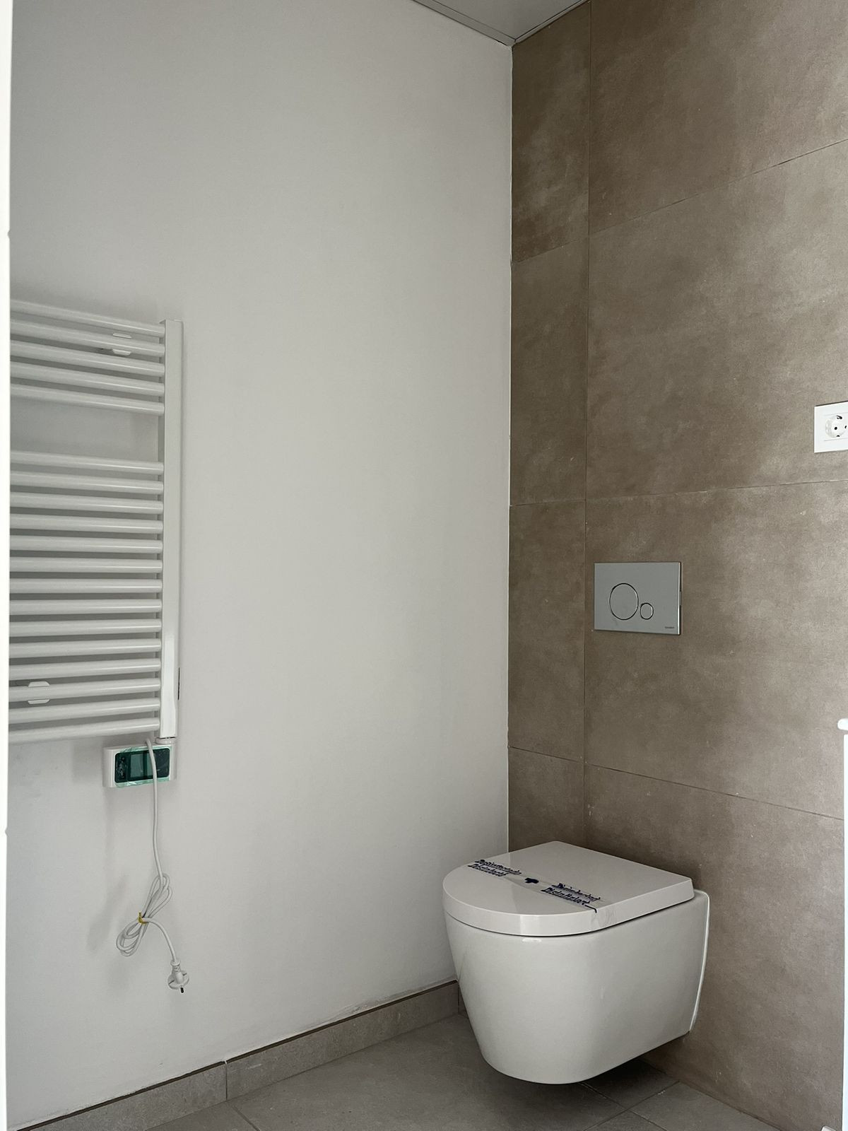 Se vende Apartamento Planta Media de 3 dormitorios en Costa Del Sol, Málaga, España