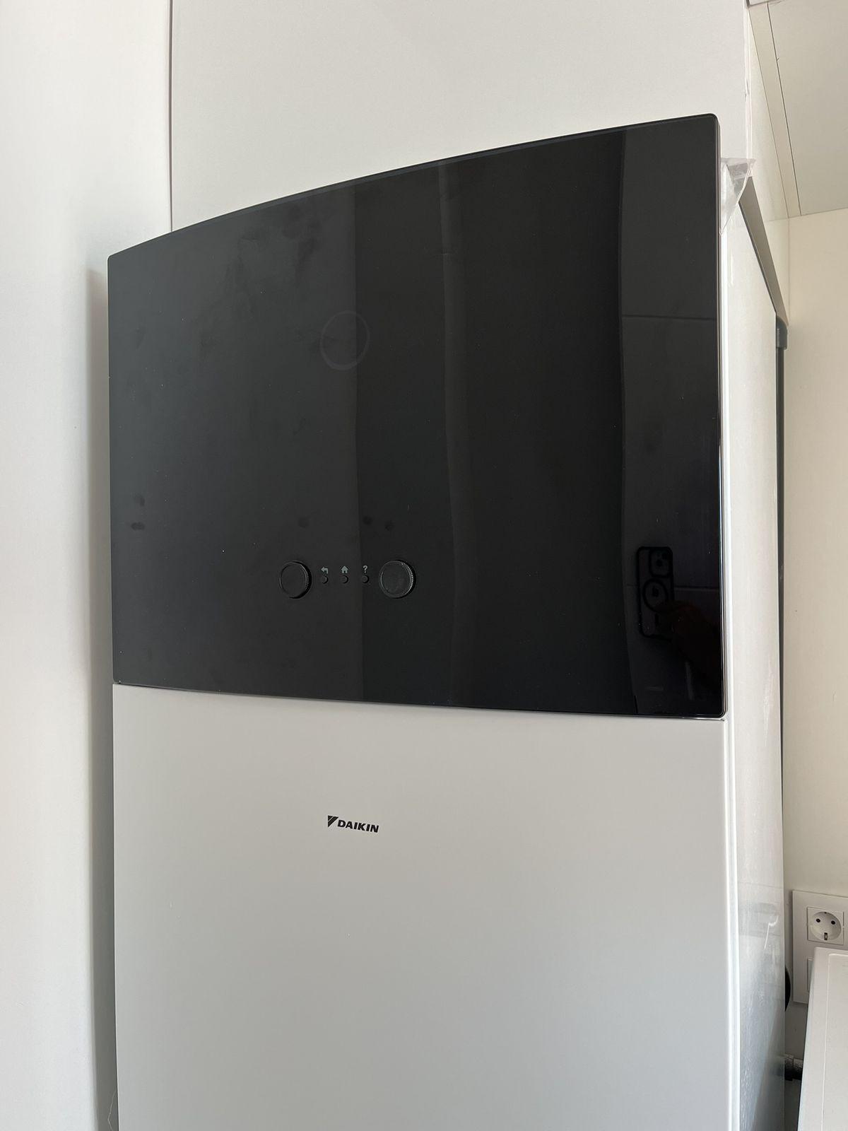 Se vende Apartamento Planta Media de 3 dormitorios en Costa Del Sol, Málaga, España
