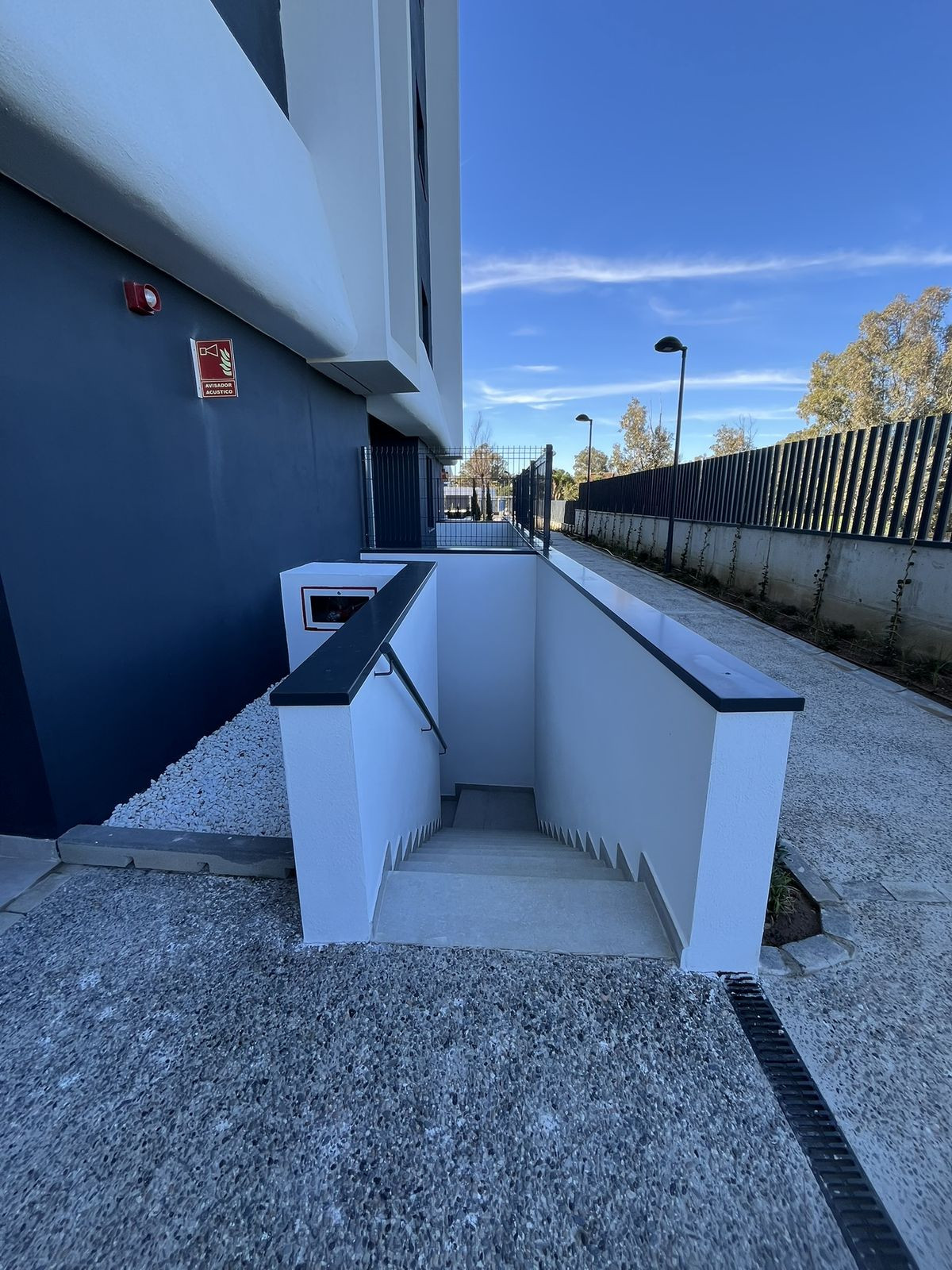 Se vende Apartamento Planta Media de 3 dormitorios en Costa Del Sol, Málaga, España