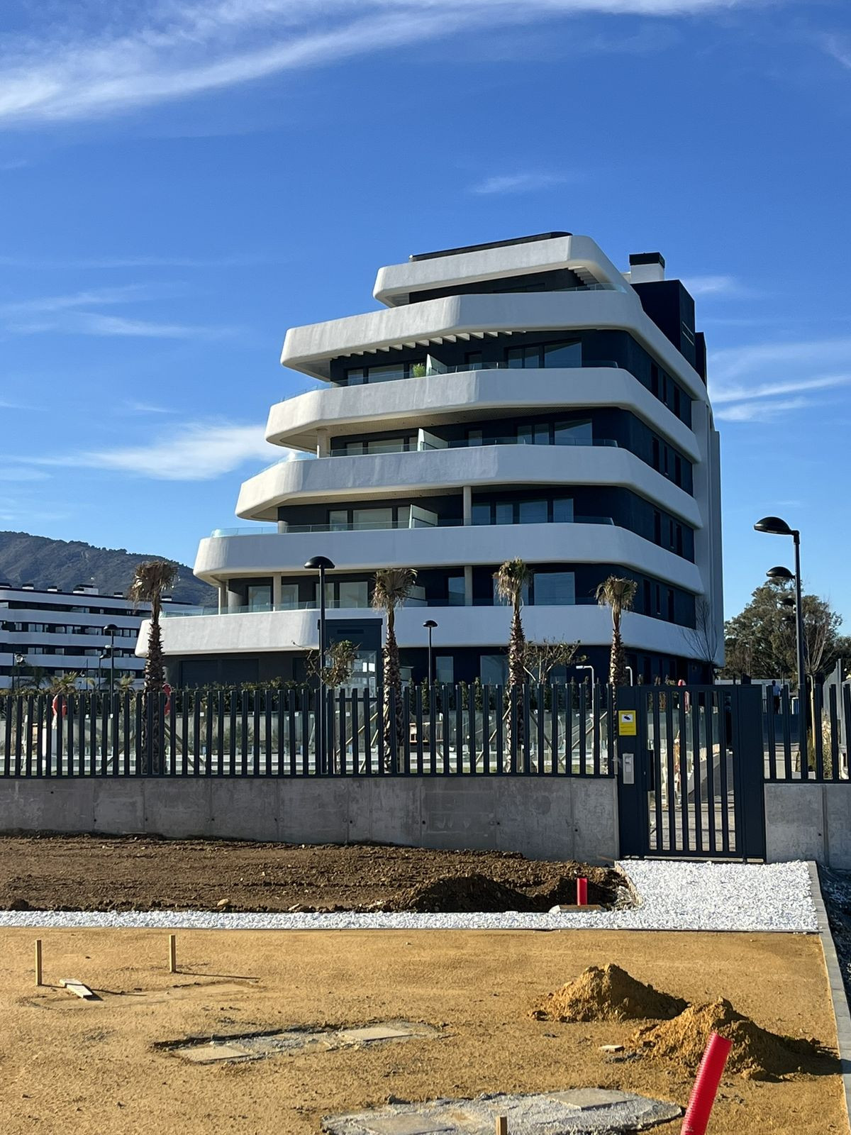 Se vende Apartamento Planta Media de 3 dormitorios en Costa Del Sol, Málaga, España