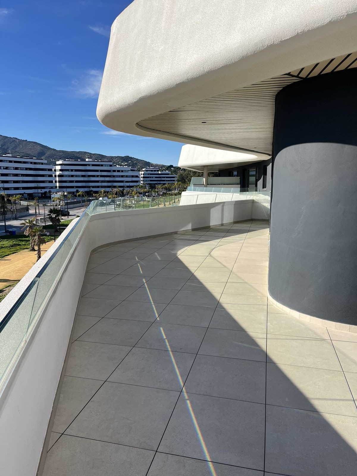 Se vende Apartamento Planta Media de 3 dormitorios en Costa Del Sol, Málaga, España