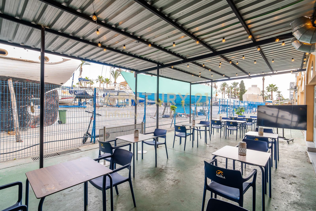 Se vende Restaurante  en Costa Del Sol, Málaga, España