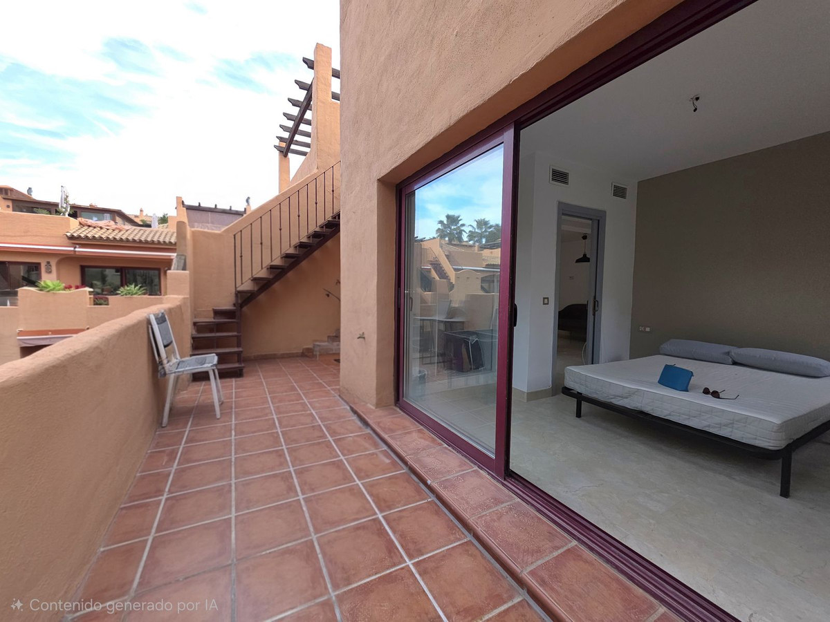 2 Bed Apartment for sale in Estepona Costa Del Sol, Málaga, Spain