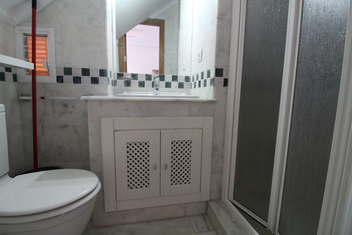 2 Bed Apartment for sale in La Finca Golf Costa Blanca, Alicante, Spain